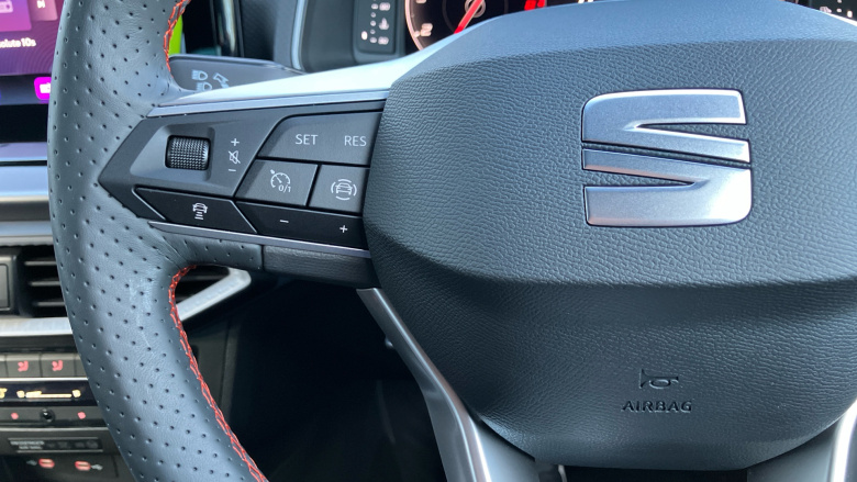 SEAT Arona 1.0 TSI 115 FR Black Edition 5dr Petrol Hatchback